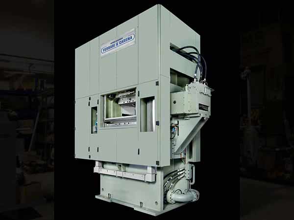 pressa 1600 ton.
