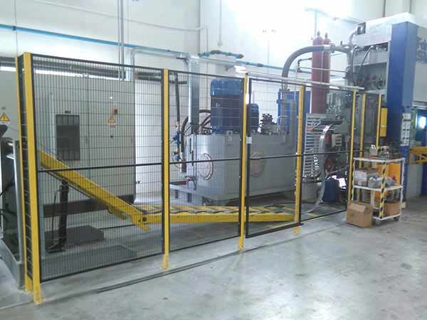 pressa 400 ton.