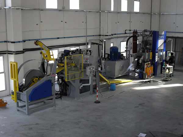 pressa 400 ton.