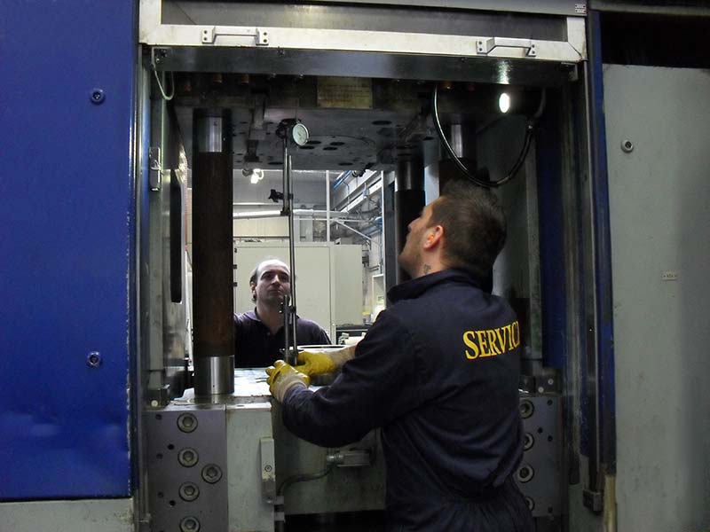 manutenzione presse